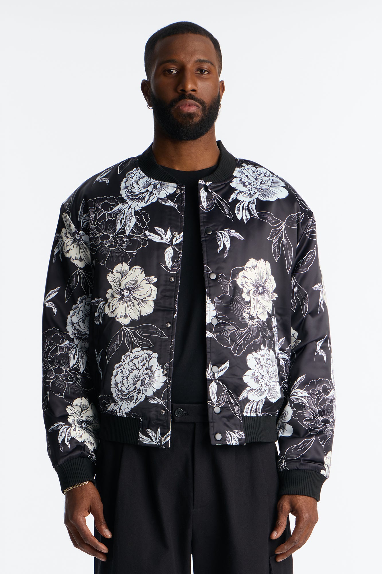 In Bloom Printed Bomber Jacket - Black